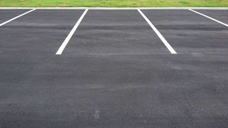 Napoli, esplode la protesta per i parcheggi al Santobono: personale pronto ad una mossa forte