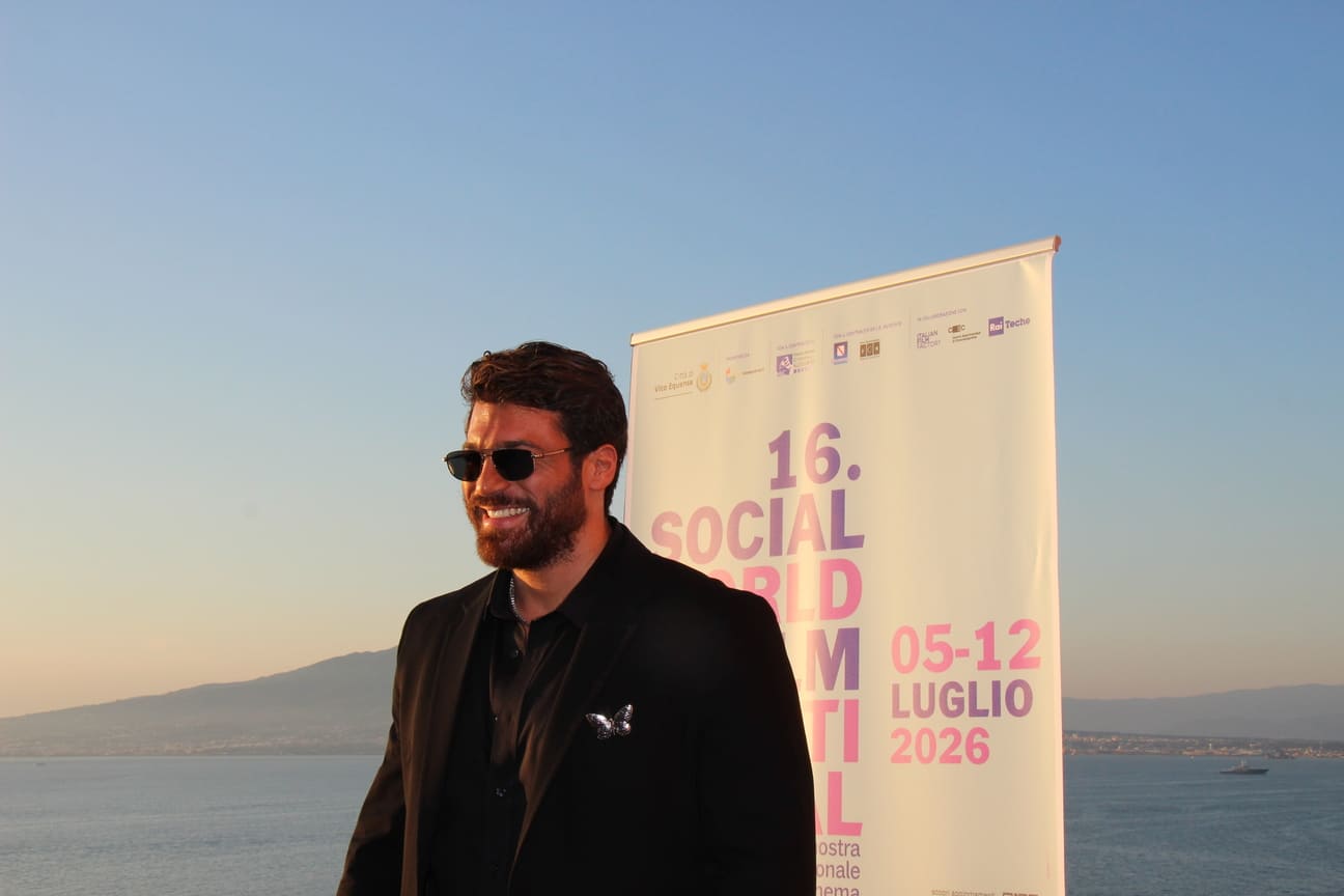 Can Yaman al Social World Film Festival 2026